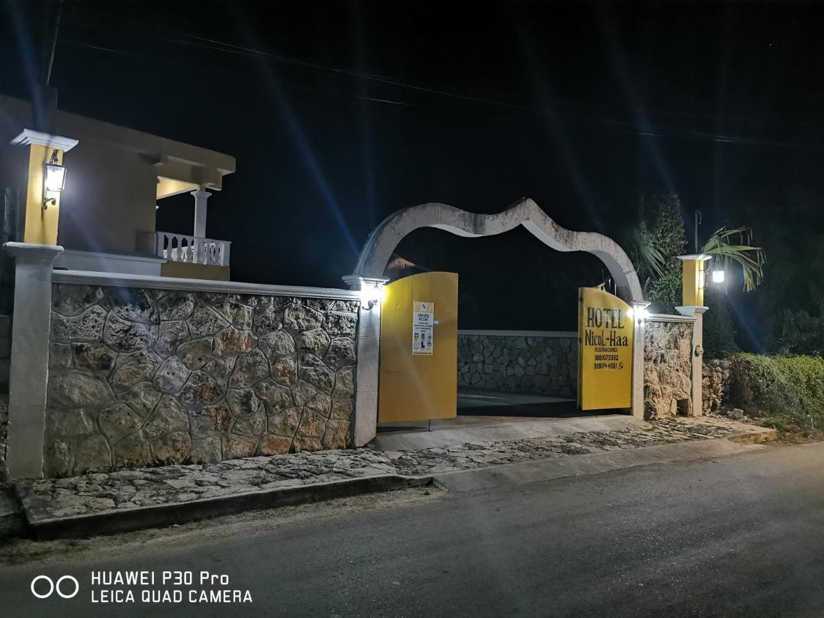 Nicol-Haa Hotel Исамал Екстериор снимка